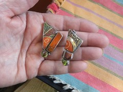 Mars And Valentine Mismatched Clip Earrings In Sterling Silver 1-1/2″