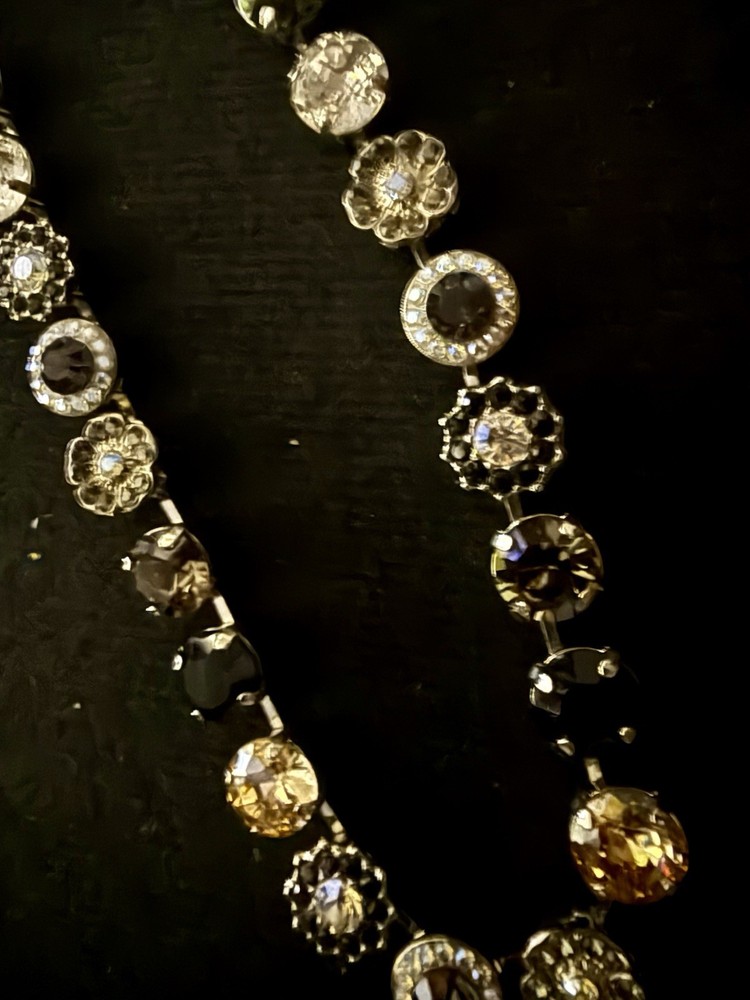 NEW! MARIANA NECKLACE SWAROVSKI CRYSTALS , W/$200 PRICE TAG!