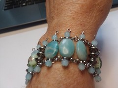 7.5″ Powder Blue Stone and Tiny Glass Bead Bracelet 06-01-2026