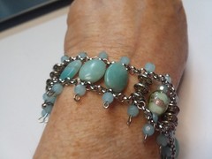 7.5″ Powder Blue Stone and Tiny Glass Bead Bracelet 06-01-2026