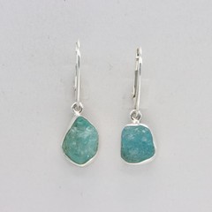Natural Raw Cut Blue APATITE Earrings Rough Cut – 925 STERLING SILVER #901-13e