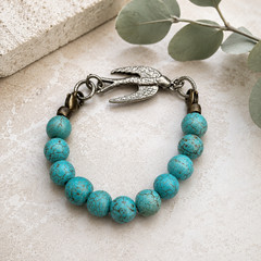 Lenny & Eva Blue Faux Turquoise Howlite Beaded Swallow Charm Bracelet 7 In