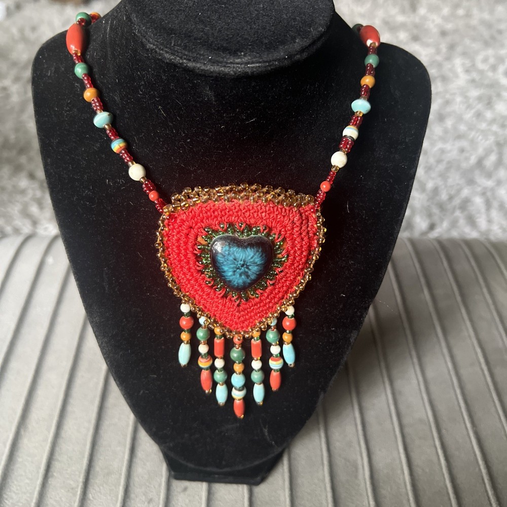 VTG Macrame Boho Necklace w/Blue Center Stone Hidden Pocket Seed Tassel Beads