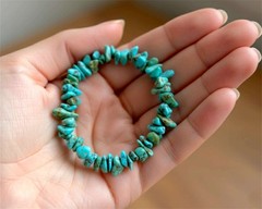 Genuine Turquoise Freeform Chip Bead Stretch Bracelet