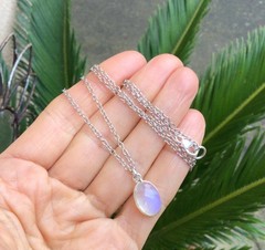 NATURAL MOONSTONE ARTISAN HANDMADE SUNDANCE CHARM NECKLACE SILVER JEWELRY