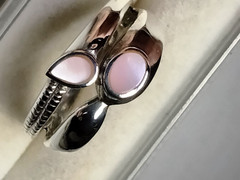 CUTE MOP INLAYS IN TRENDY STERLING SILVER.925 RING SIZE 6.5-6.75