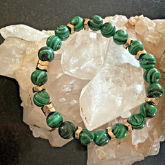 STACKABLE ENERGY BRACELET Black GREEN MALACHITE Gold beads Heart Chakra Healing