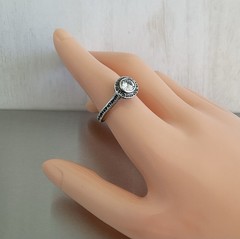 Silpada Retired R2076 Perfect Bliss CZ Solitaire Ring 925 Hammered Design Size 8