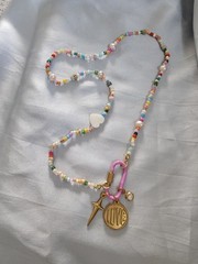 Artisan Enamel Carabiner Pearl Glass Sead Bead Charm 19″ Goldtone Necklace