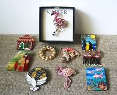 Vintage Lucinda Fun Summer Lot-Napier-Flamingo-Cat`s-Christmas-Peace-Ocean