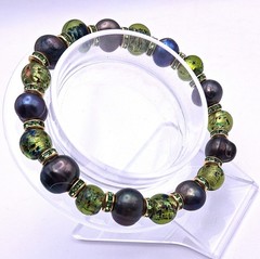Black Baroque Pearls Green Handmade Lampwork Green Rhinestones Beaded Bracelet