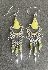 Peruvian Green Serpentine Semi-Precious Stone Necklace Long Earring Set Boho
