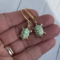 Min Favorit Turquoise & Cream Enamel Sea Turtle Gold Pl Artisan Drop Earrings