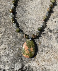 Gorgeous Teardrop Unakite Pendant & Chip Necklace -Labradorite Chip Accents 25”!