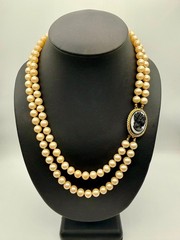 Vintage Double Strand Faux Pearl Cameo Necklace Black White Resin Cameo Gold Ton
