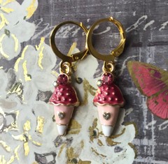 Cute Pink Ice Cream Cone Alloy Enamel w/Crystal Lever back earrings