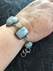 Moonstone Artisan Southwest Chunky Blue Flash Pendant Bracelet fits wrist 6-7″