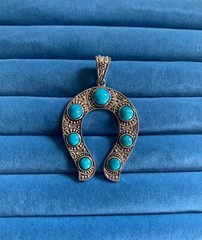 Artisan Crafted Blue Ridge Turquoise Horseshoe Pendant in Sterling Silver – 6.0c