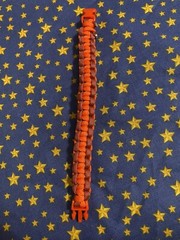Bright Red and Dark Red Paracord Bracelet – Handmade