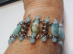 7.5″ Powder Blue Stone and Tiny Glass Bead Bracelet 06-01-2026