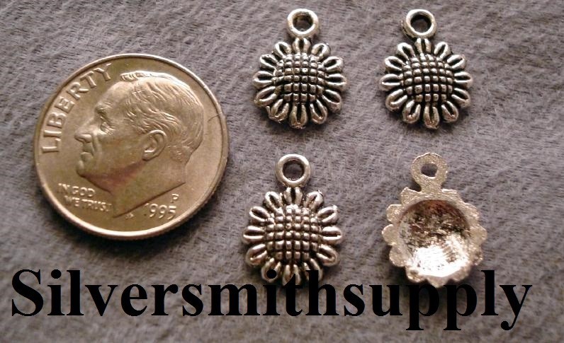 4 Sun flower charms silver plated zinc findings great earrings pendants CFP006