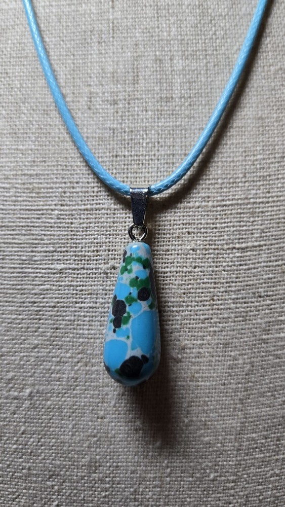Blue Green White Marble Tear drop Stone On Blue Cording Necklace TB75J