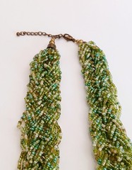 VTG Twisted Green Seed Bead Boho 18″-21″ Adjustable Choker Style Necklace 3.62oz