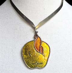 Artisan Retro Yellow Apple Pendant Choker Necklace Mod Orange Drop Earrings Set