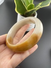 純天然玉鐲 Grade A 100% Untreated Aventurine Jade Bangle佘太翠 60 Mm Icy yellow jade