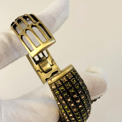 Heidi Daus Alligator Hinged Cuff Bangle Bracelet Olivine Peridot Crystal 7″