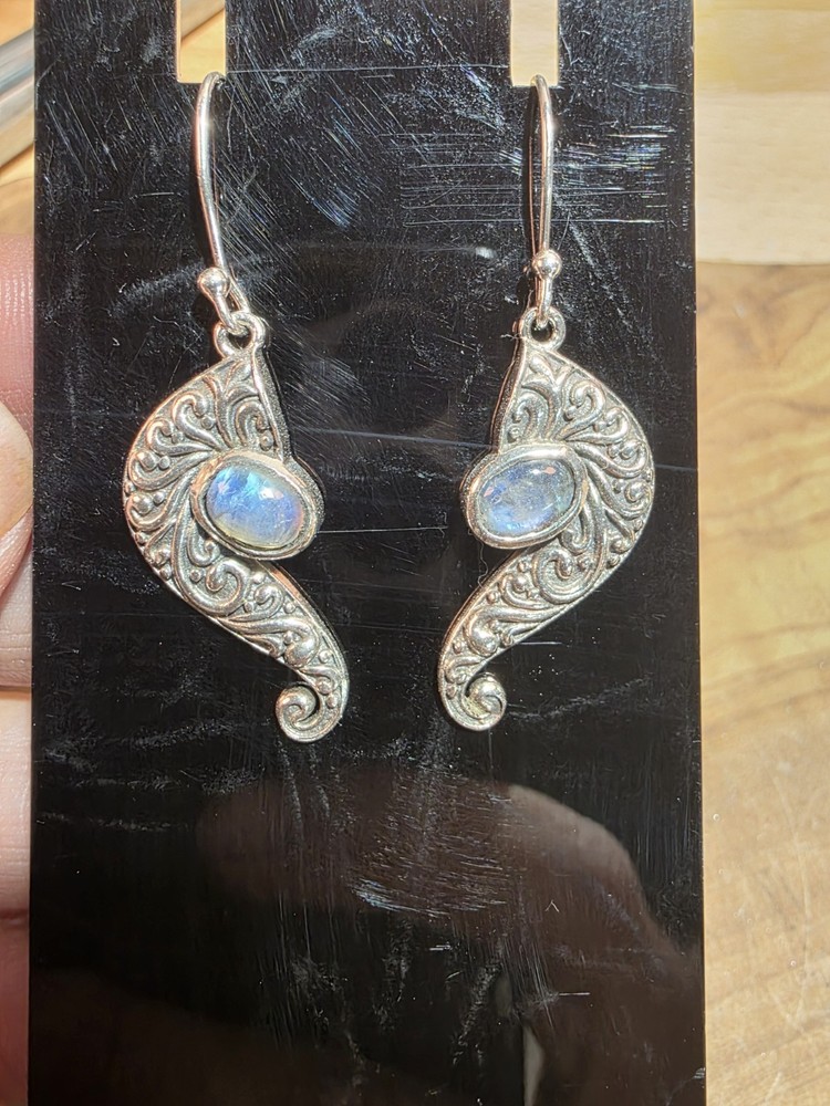 Handmade Labradorite Sterling Silver Dangle Earrings | 5.2g