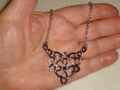 20″ Textured Chain with Witch’s Knot, Celtic Pendant Used as a Protection Symbol
