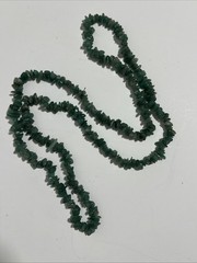 VTG Tumbled Single Strand Green Aventurine Gemstone Chip Nugget 31” Necklace