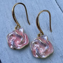 Min Favorit Pink Enamel Flower Charm & Gold Pl Artisan Drop Earrings Classic!