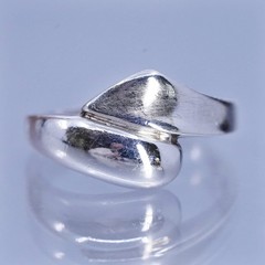 Size 8, vintage Sterling 925 silver handmade ring, wrap band