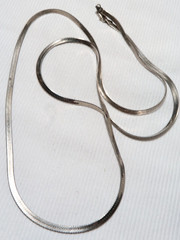 VINTAGE STERLING SILVER CARVED NECKLACE ~ 30» LONG ~signed: 925 S ITALY