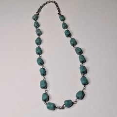 Boho Tumbled Turquoise Color Bead Necklace Wire Wrapped Silver Tone Artisan Vtg