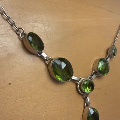 925 Sterling Silver Peridot Green Gemstone Handmade Jewelry Necklace 6 Stone