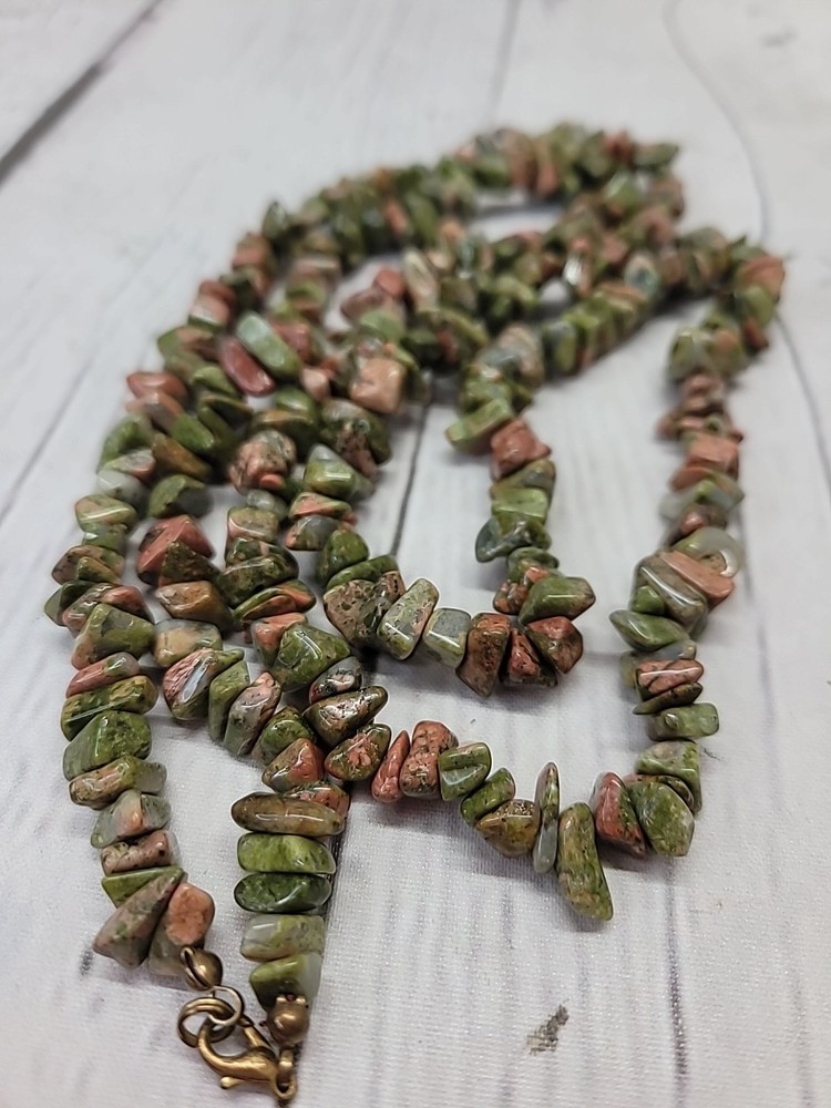Unakite Jasper Chip Sage Green/ Rosy Red Colored Stores Necklace 32″ Length