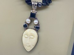 VINTAGE STERLING SILVER HEMATITE AGATE QUARTZ NECKLACE MASK FACE PENDANT