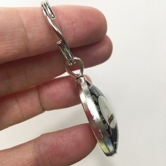 Vintage Bugs Bunny That’s All Folks Looney Tunes Warner Bros. 1.2″ Dia. Keychain