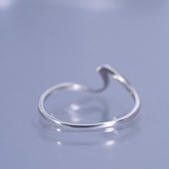 Size 9.75, vintage modern Sterling 925 silver handmade ring, wavy band