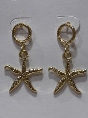 Artisan 18K Gold Plated Brass Twist Circle Post Earrings with Starfish Charms