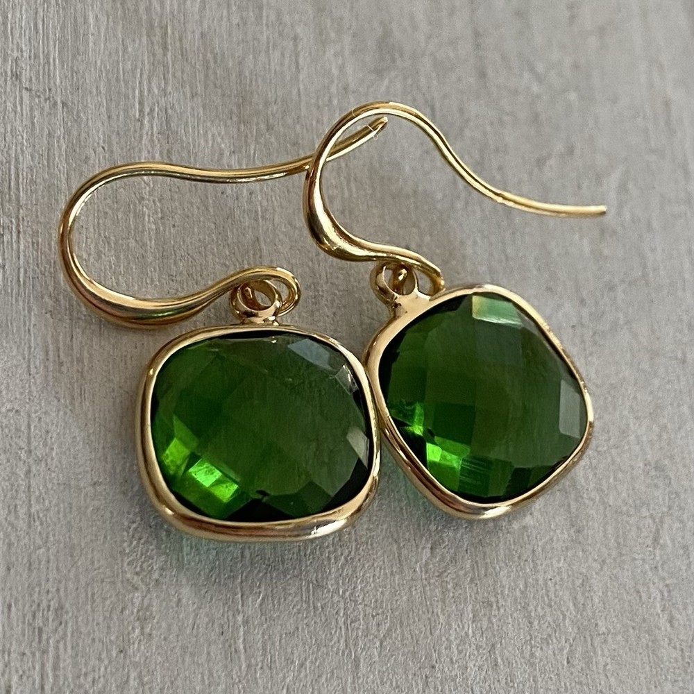 Min Favorit Bezel Set Square Green Crystal & Gold Pl Artisan Drop Earrings