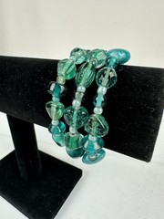 Handmade Memory Wire Wrap Bracelet Teal Aqua Green Lampwork Art Glass Beads