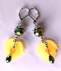ORANGE FALLING LEAVES Autumn dangle earring SP LEVER BACK XX