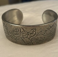 Salisbury Pewter Cuff Bracelet Wide Cuff January Flower of the Month 1 Inch NWOT