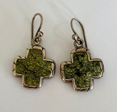 Vintage Sundance Catalog Green Serpentine Stone Cross Dangle Earrings