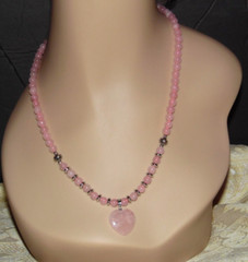 GENUINE ROSE QUARTZ HEART PENDANT AND NECKLACE ADJUSTS 20″ – 22″ LONG