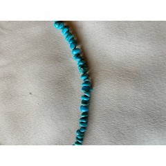 Turquoise polished stone necklace. 18”